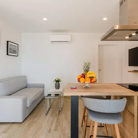 Palace Paulina C Apartament Novi Vinodolski
