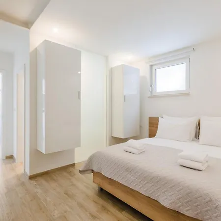 Apartament Palace Paulina C *
